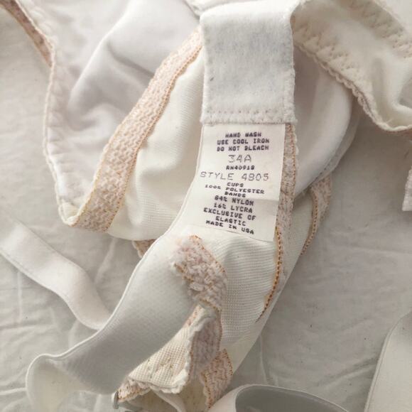 American VINTAGE Empire Intimates 34A White Convertible Strap Bridal Bra A07 - Picture 4 of 4